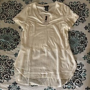 Beautiful Tunic NWT